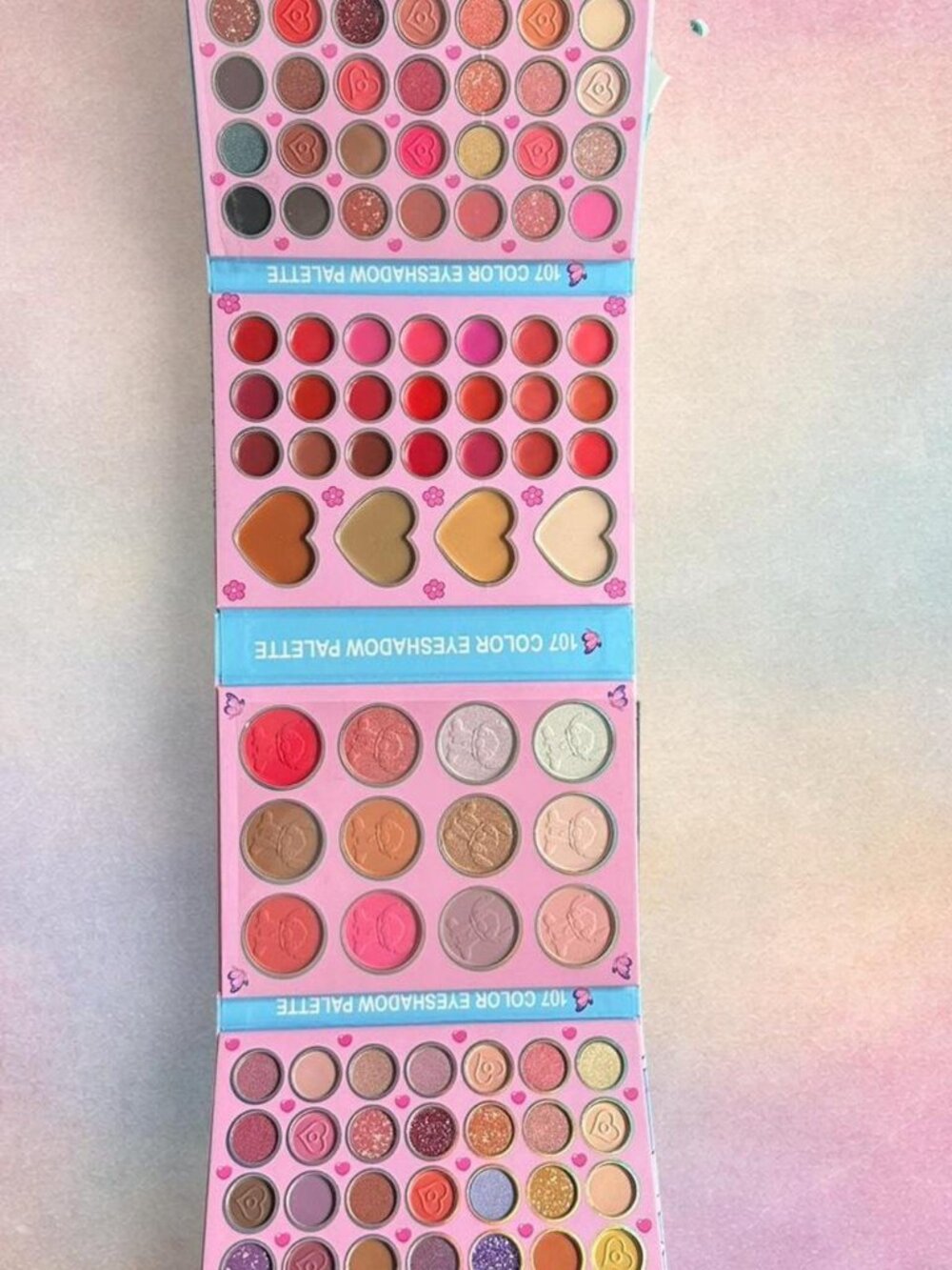Stitch 107 eyeshadow palette #makeup #kawaii #eyeshadow #lilostitch #disney